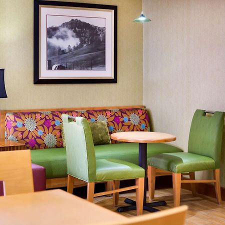 Hampton Inn Harrisonburg - University Exteriér fotografie